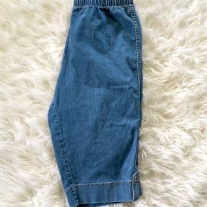 Classic Capri Just My Size